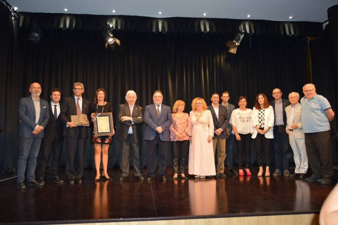 La radio malagueña recibe un emotivo tributo en la gala de entrega del II Premio ‘Julián Sesmero