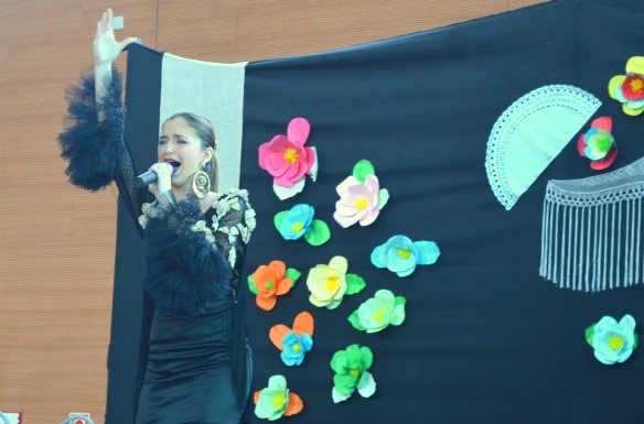 El alcalde pide el apoyo a Mireya Bravo tras su nominación en ‘Operación Triunfo’