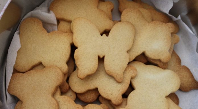 Celebrado el primer taller de Galletas Decoradas en La Platea
