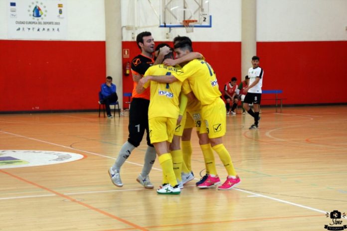 El Victoria Kent, más unido que nunca, visita al Xerez