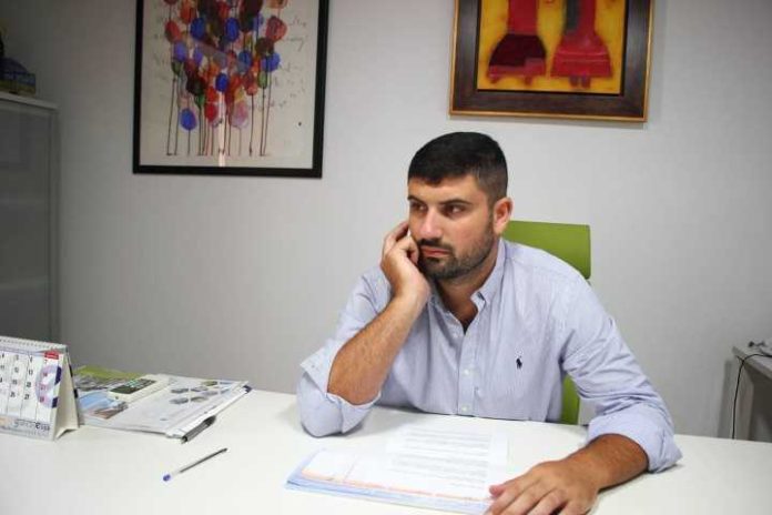 mario perez, concejal de Distritos