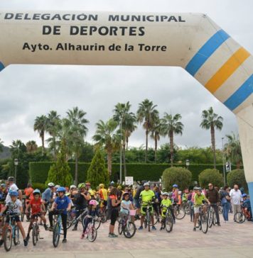 Alhaurín celebra el V Día de la Bicicleta con una multitudinaria fiesta