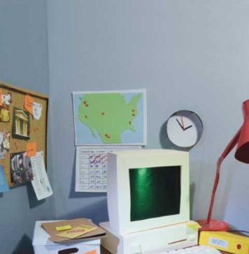 Mañana, 30 de noviembre, se inaugura en El Portón una exposición de ‘collage’ y fotos de Isabel Rosado