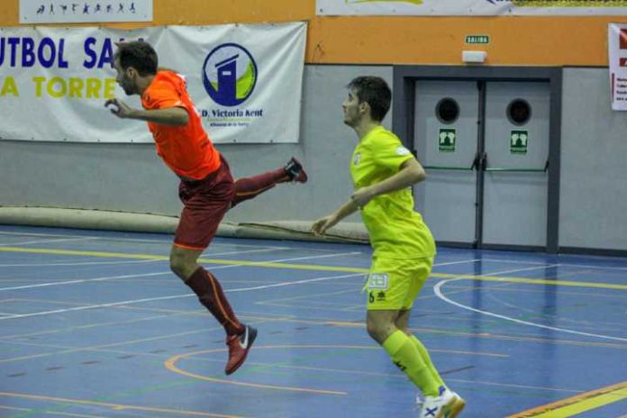 El Kent abre el año y la segunda vuelta contra el Betis B