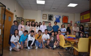 La Joven Orquesta de Shanghái causa sensación en su concierto de música clásica y tradicional china