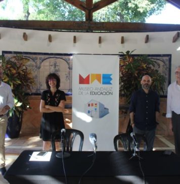 El filósofo y profesor José Carlos Ruiz analiza la nueva experiencia educativa durante la pandemia