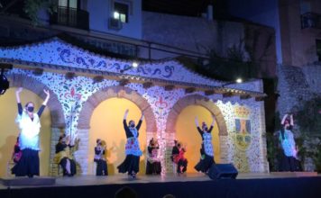 Celebrada la gala de clausura del curso de los Grupos de Baile en el escenario del Parque