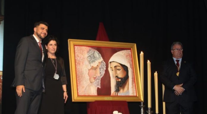 La Pollinica vive una noche cargada de emotividad, con un vibrante pregón de José Carlos García