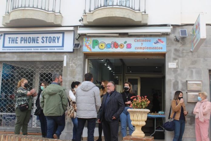 inauguracion negocio zapateria 2