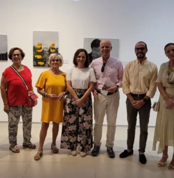 Inaugurada una muestra de fotografías que plasma a Japón como cultura de paz