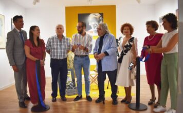 Inaugurada en el Centro Cultural la muestra de carteles ‘Cuatro reinas del cine’, de Lucio Romero