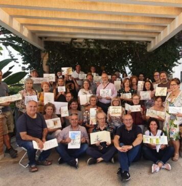 La comunidad de ‘Urban Sketchers’ se cita en Alhaurín de la Torre por segundo año consecutivo