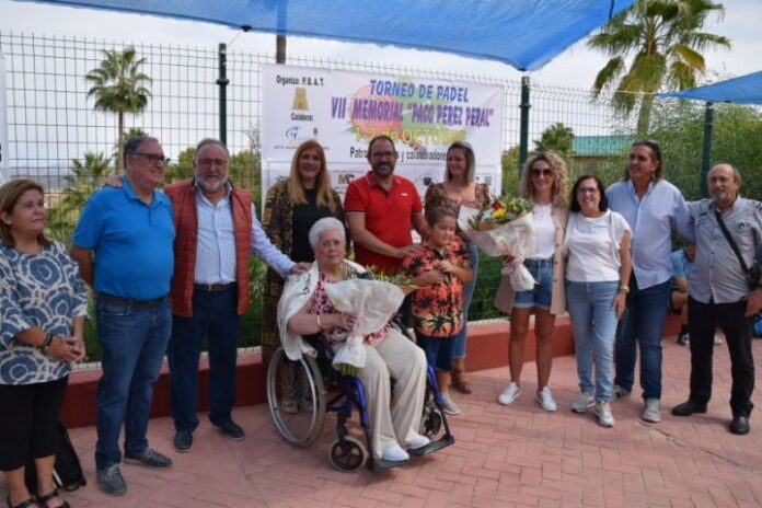 Gran homenaje a la figura de Paco Pérez Peral en el memorial de pádel del pasado fin de semana