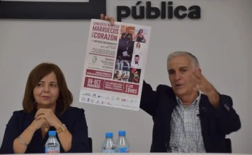 José Sarria y Touria Majdouline presentan sus respectivas obras en la Biblioteca Municipal
