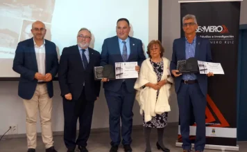 Multitudinaria gala de entrega del VII Premio Sesmero de Investigación a Pérez y Luengo VII Premio Sesmero de Investigación. Presentación de trabajos ganadores y Homenaje a Mª Tere Campos