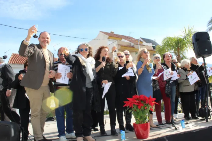 Los Mayores de Alhaurín de la Torre adelantan la celebración de La Nochevieja