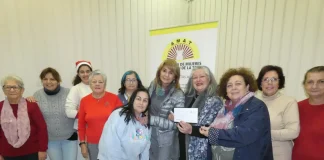 AMFAT colabora con la Asociación de Mujeres por Alhaurín de la Torre en su campaña navideña