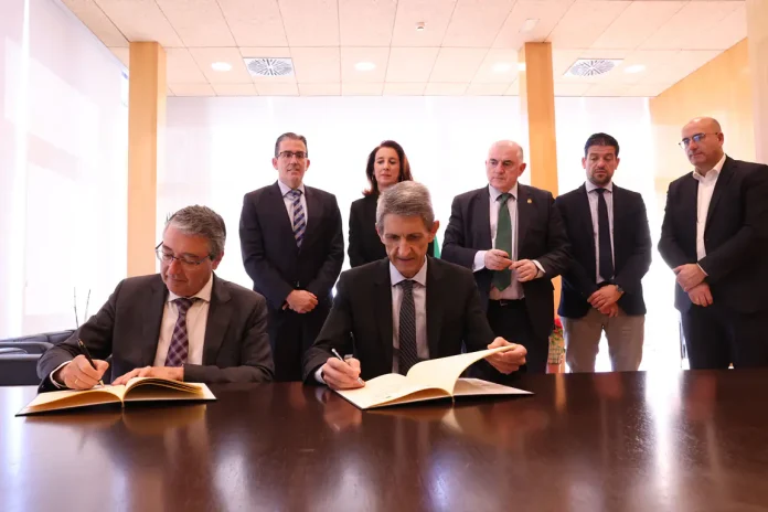 foto-firma-diputacion-malaga_resultado