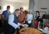 Los vecinos de Pueblo Cortijo celebran El Día del Borrachuelo con un gran almuerzo de convivencia