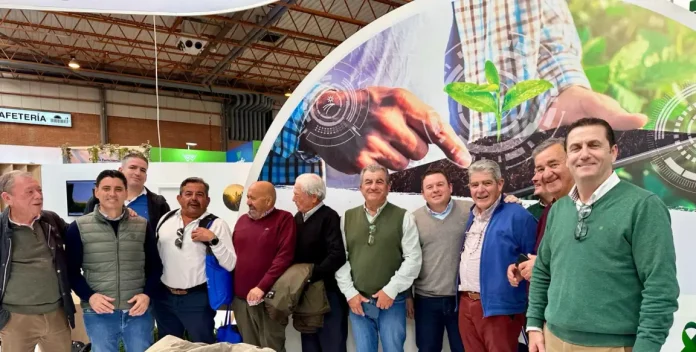 Agricultores de Alhaurín de la Torre, presentes en la Feria Internacional de Maquinaria Agrícola     