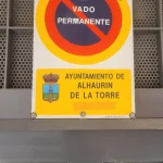 Alhaurín de la Torre da luz verde al doble vado para facilitar el aparcamiento