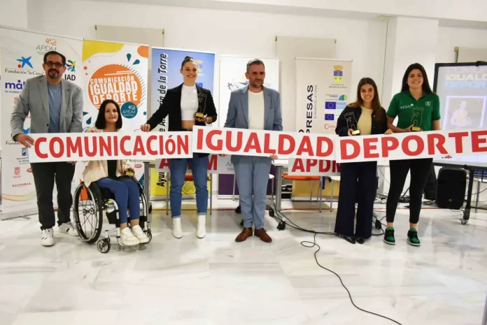 La Jornada «Comunicación, Igualdad y Deporte» vuelve a poner de manifiesto la desigualdad existente en el deporte femenino La Jornada "Comunicación, Igualdad y Deporte" vuelve a poner de manifiesto la desigualdad existente en el deporte femenino