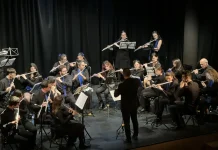 La Orquesta de Flautas de Málaga llena el Centro Cultural Vicente Aleixandre de Alhaurín de la Torre