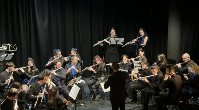 La Orquesta de Flautas de Málaga llena el Centro Cultural Vicente Aleixandre de Alhaurín de la Torre