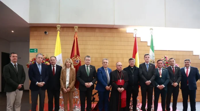 Antonio Sanz anuncia a las hermandades las novedades de la 40 edición del Plan Romero Antonio Sanz anuncia a las hermandades las novedades de la 40 edición del Plan Romero