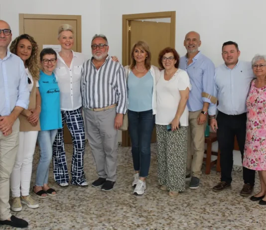 La asociación Abrazo Amigo organiza un taller de revisión de lunares