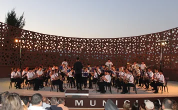 La Banda Municipal cosecha un nuevo éxito con su clásico concierto del verano