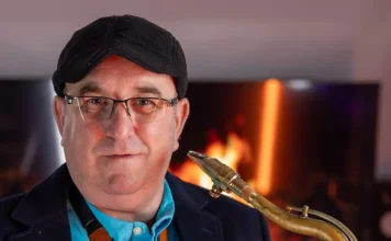 Juan Beny Sax presenta su disco "Evolución" en un concierto benéfico a favor de la Asociación VITES