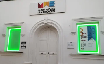 https://www.facebook.com/MAEANDALUCIA