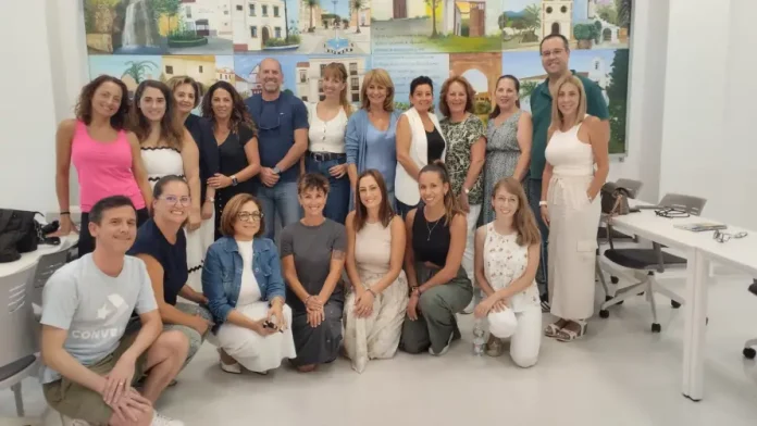 Encuentro con Directores de los CEIP de Alhaurín de la Torre y Personal de Coeducación para Planificar el Curso 2024-2025