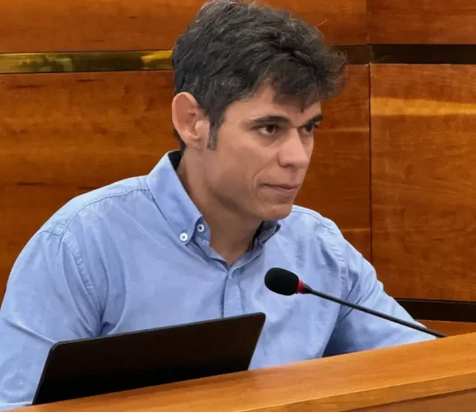 El PSOE logra aprobar una moción institucional para exigir un tren de cercanías y un metro para Alhaurín de la Torre