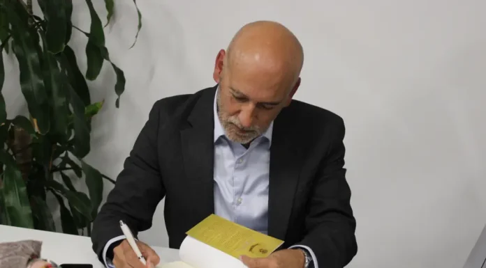 Gran Éxito en la Presentación de 'Darrax. Volver a Ser lo que Fuimos', primera Novela de Manuel de Molina