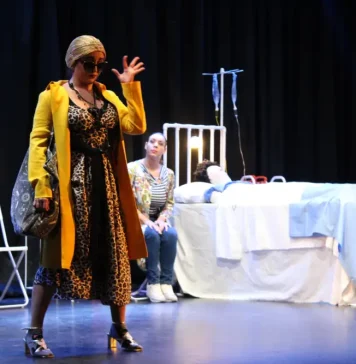 La comedia ‘¿A que no te lo esperabas?’ llena de risas el Centro Cultural La comedia '¿A que no te lo esperabas?' llena de risas el Centro Cultural