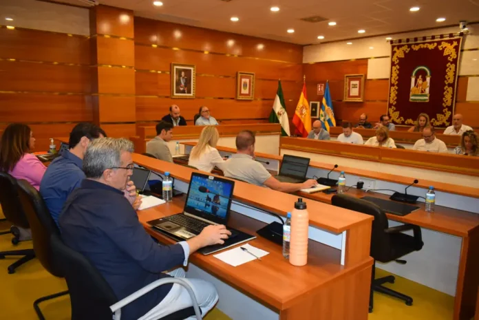 El Pleno aprueba modificar la tasa de residuos para adecuarla a la ley y a las directivas de la UE