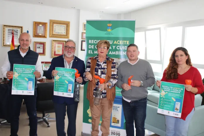 Una campaña fomentará el reciclaje de aceite vegetal usado en Alhaurín de la Torre 