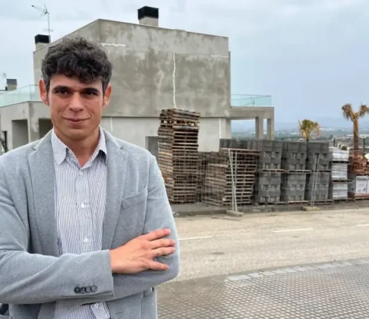 El PSOE y Con Andalucía consiguen que se convoque un pleno extraordinario en Alhaurín de la Torre sobre vivienda 