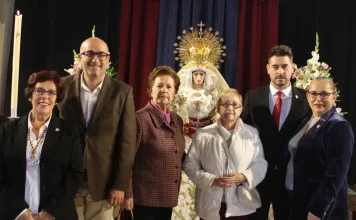La Asociación de Jesús Caído y la Amargura celebró un besamanos en honor a su titular