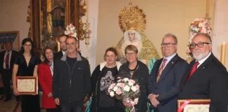 La Pollinica celebra La Onomástica de La Virgen de la Esperanza con una misa y Besamanos