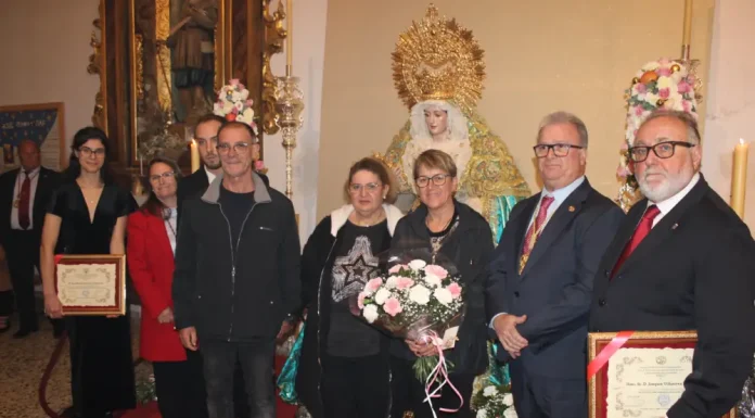 La Pollinica celebra La Onomástica de La Virgen de la Esperanza con una misa y Besamanos