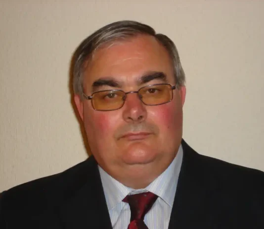 Víctor CORCOBA HERRERO/ Escritor