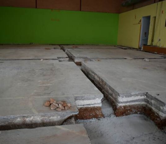 Sale a concurso el contrato para reiniciar la obra de la nueva zona ‘fitness’ en El Limón