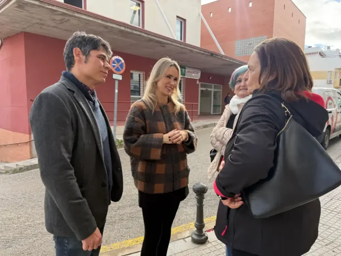 El PSOE denuncia el deterioro de la sanidad pública en Alhaurín de la Torre tras ocho años de gobierno de Juanma Moreno