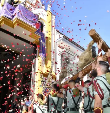 Viernes Santo en Alhaurín de la Torre: solemnidad, tradición y una gran respuesta en torno a los Verdes