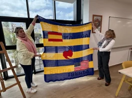 El taller de Croché elabora un toldo que será donado a la ciudad hermana de Nueva Iberia