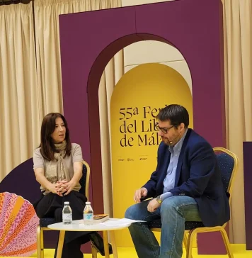 Reyes Vargas presentó en Málaga su nueva novela negra ‘La herida invisible’