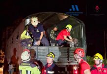 Los bomberos malagueños ya trabajan en la zona cero del terremoto en Venezuela